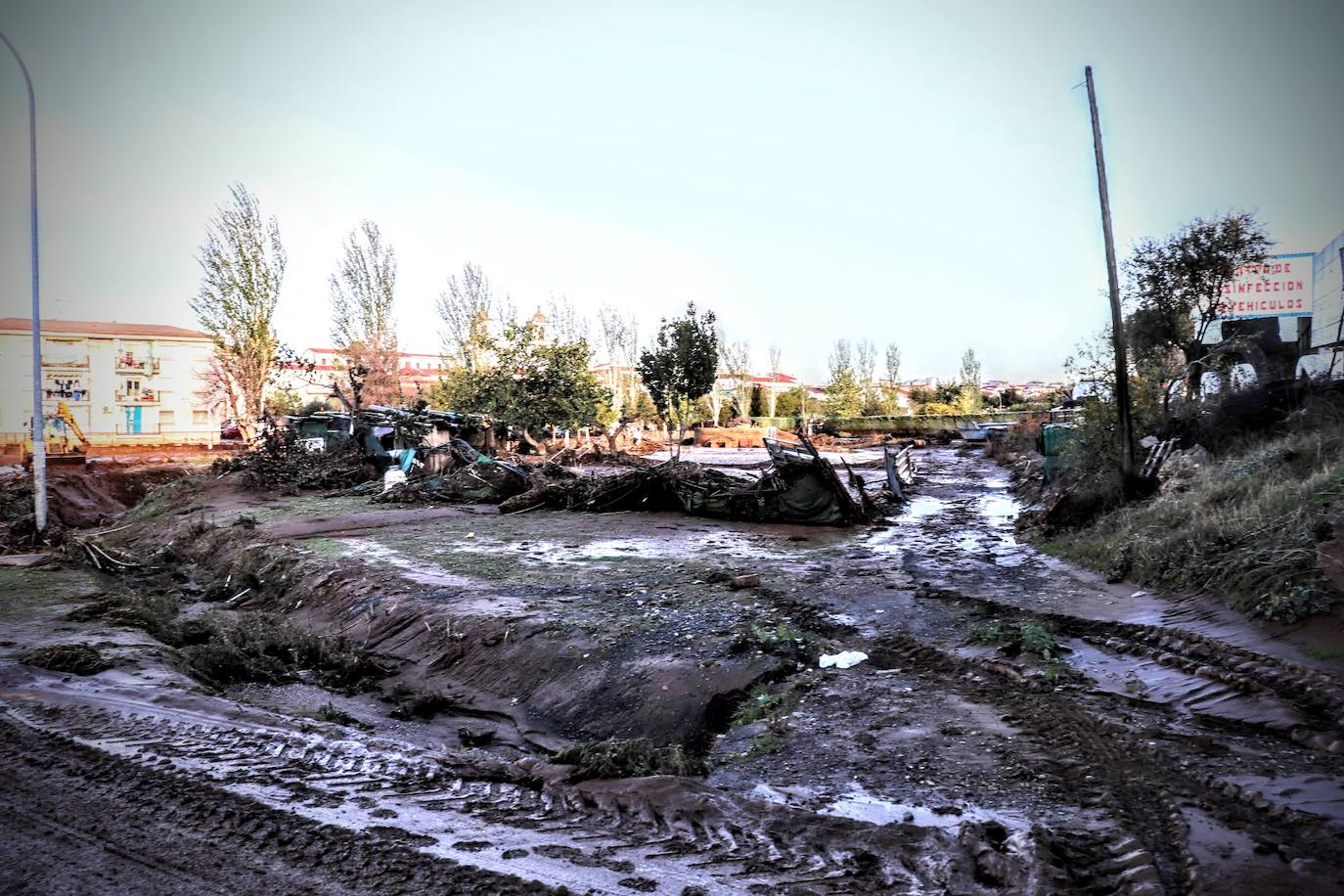 Desborde del arroyo de Valdemedel en Ribera del Fresno