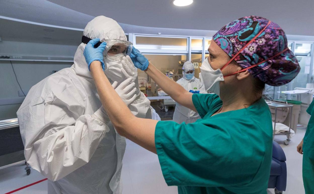 Coronavirus en Extremadura | La cifra de hospitalizados baja a 184 en una jornada con nueve muertes más