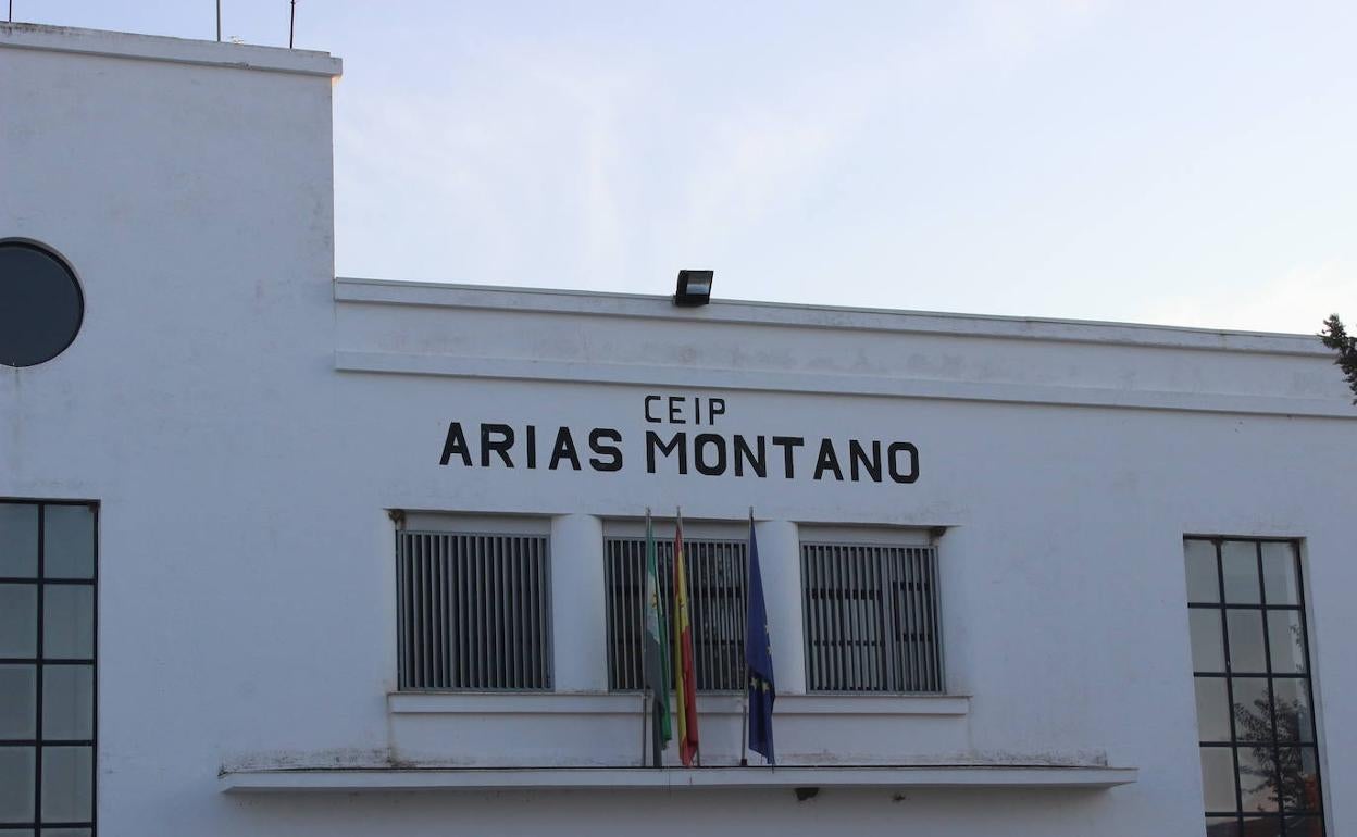 Fachada del CEIP Arias Montano de Fregenal de la Sierra