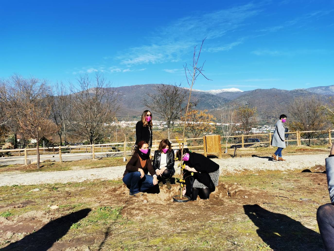 Fotos: El Rincón Veratísima reconoce y reivindica la labor de la mujer en el mundo rural