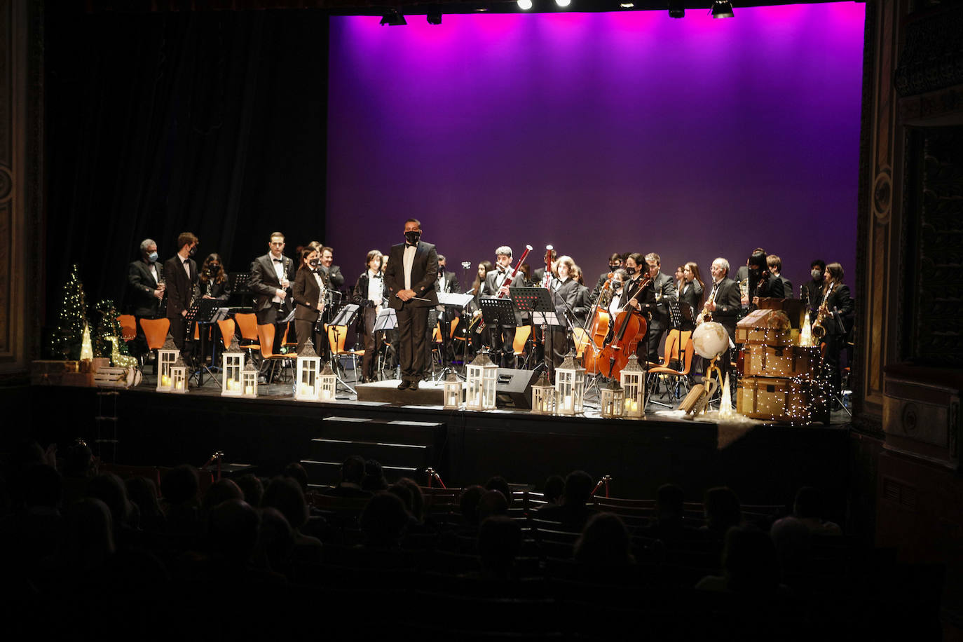 Concierto de Navidad de la banda sinfónica de la Diputación de Cáceres en el Gran Teatro.