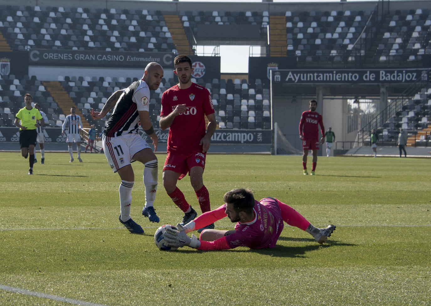 Fotos: Victoria del CD Badajoz ante el Socuéllamos