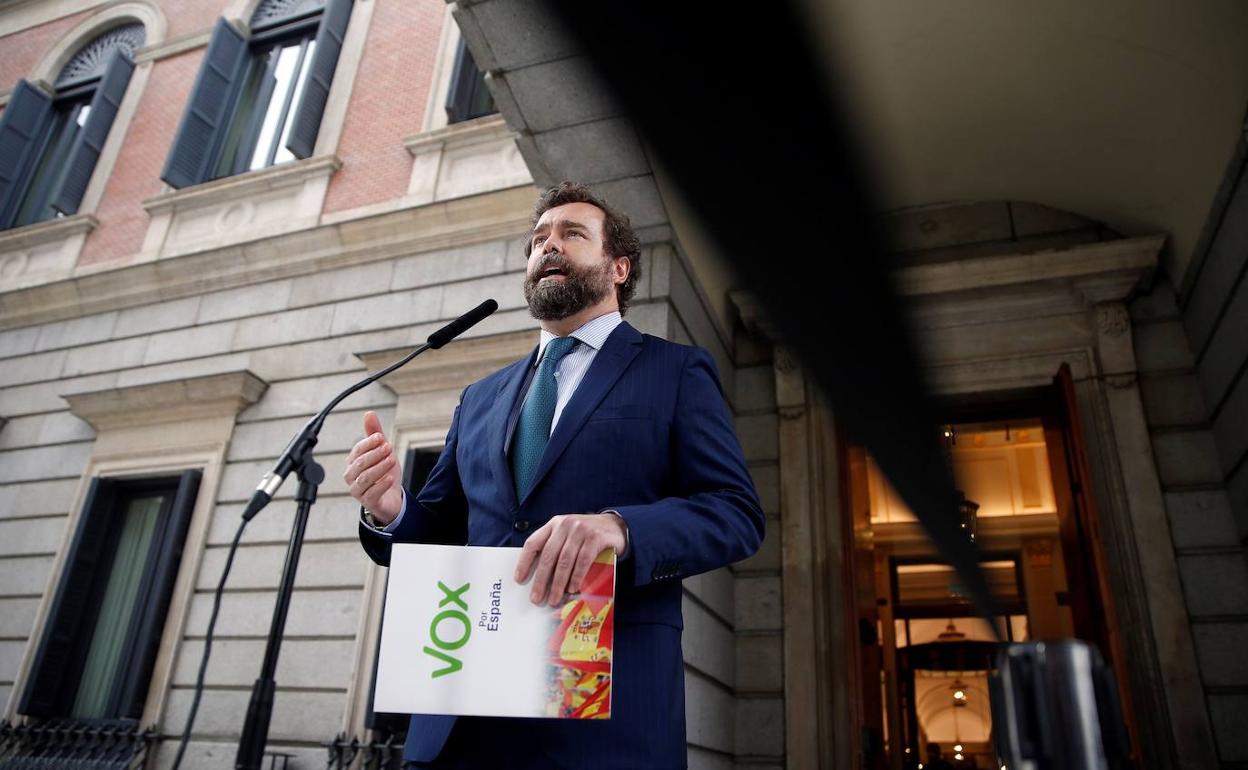 El portavoz de Vox en el Congreso de los Diputados, Iván Espinosa de los Monteros, tras la votación del jueves.