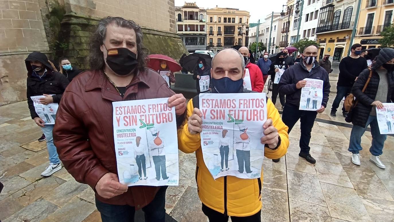 Fotos: Los hosteleros extremeños vuelven a protestar por su situación &quot;deseperada&quot;