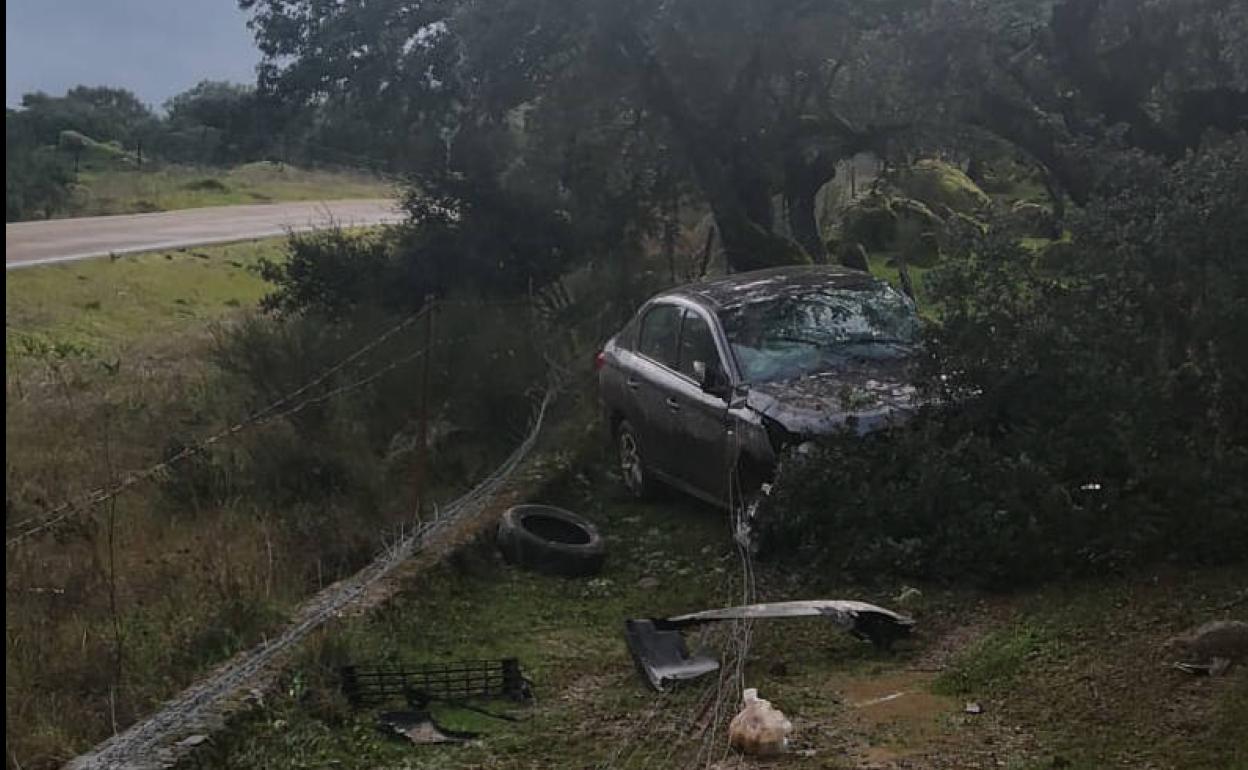 Imagen del coche accidentado.