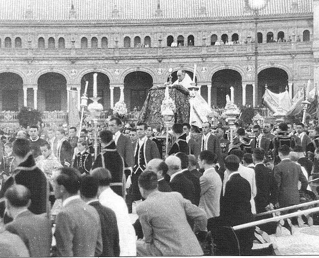 Fotos: Libros de Santiago Segura con su versión del golpe de Estado de hace 40 años.