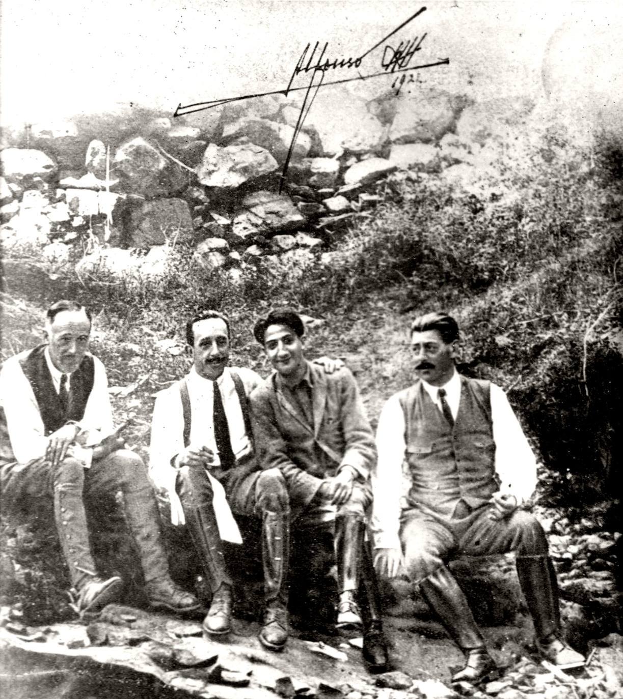 Fotos: Desde la Moto de Papel | El rey que posó desnudo en Extremadura