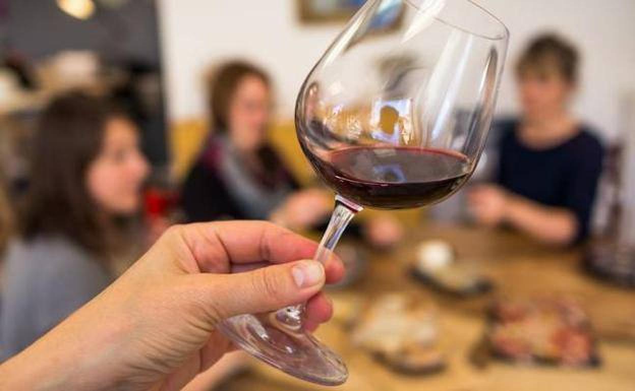 Las cooperativas de vino se unen a la demanda de presupuesto extraordinario para el sector