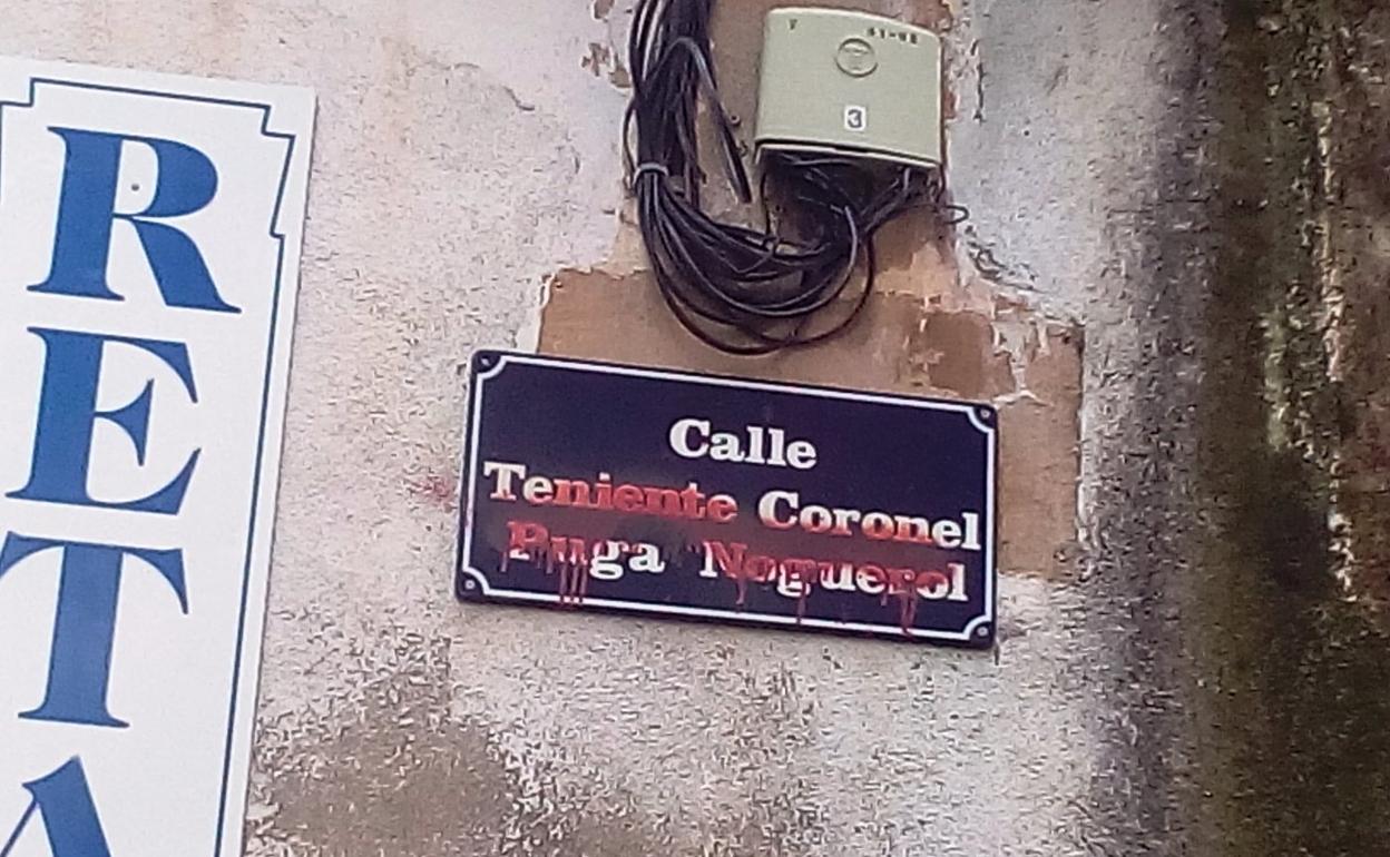 Una de las calles señaladas, Teniente coronel Puga Noguerol. 