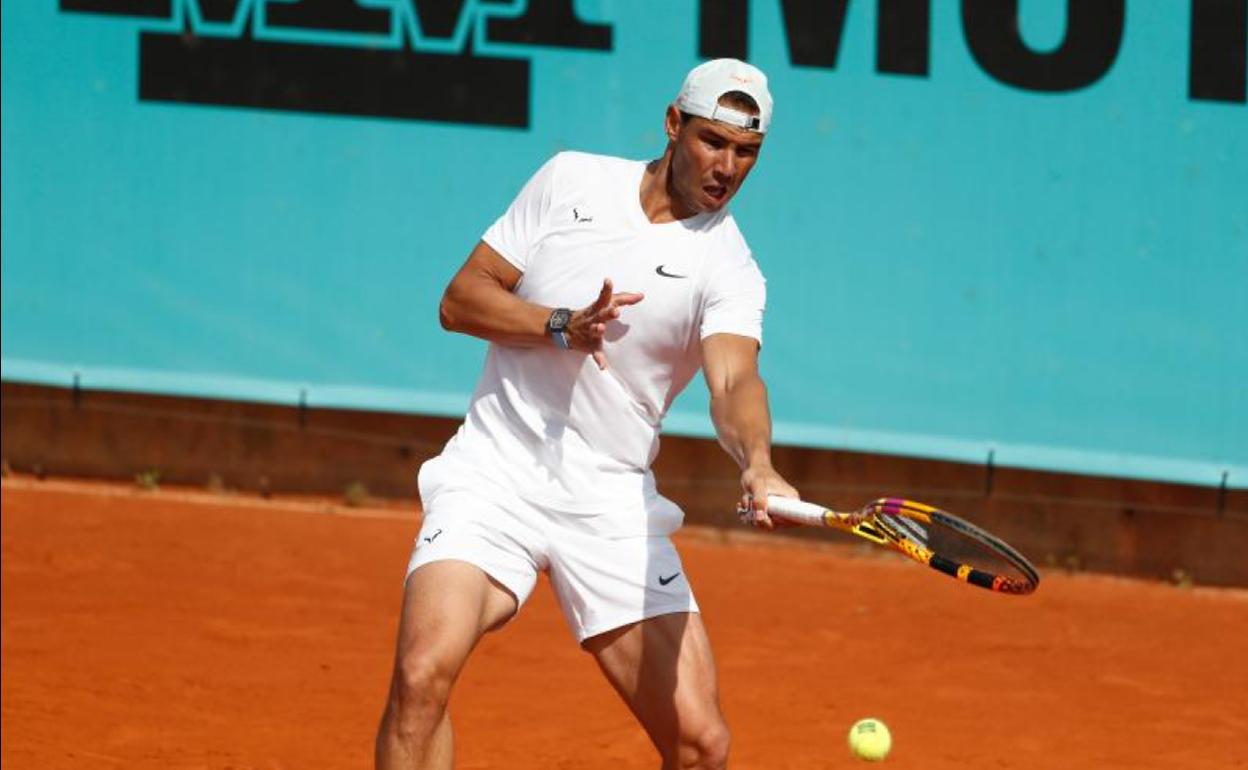 Rafa Nadal prepara su participación en el Masters 1.000 de Madrid. 