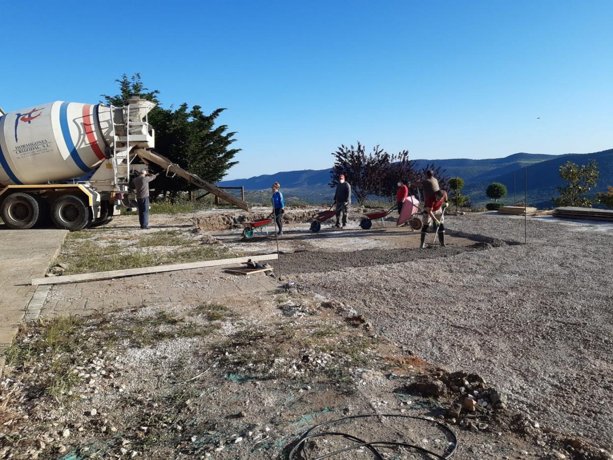 Inicio de las obras del velatorio municipal. 