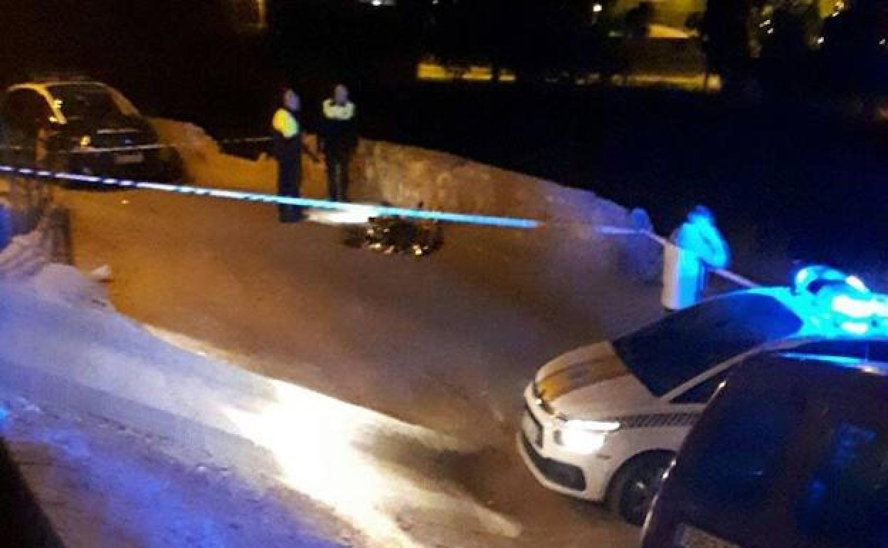 El tiroteo comenzó en la plaza de las Escuelas, que está en la barriada de la UVA.