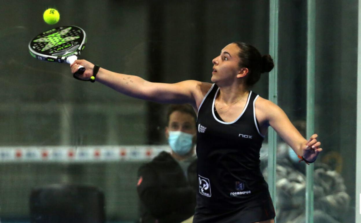 La jugadora cacereña Lorena Rufo. 