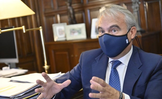 «No me voy por gusto y me hubiera gustado agotar la legislatura»