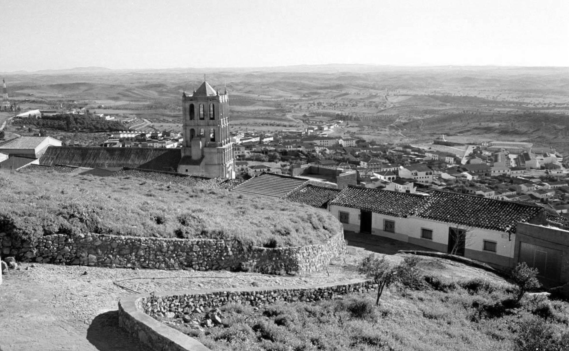Vista general de Hornachos, donde ocurrió el crimen en 1916. 