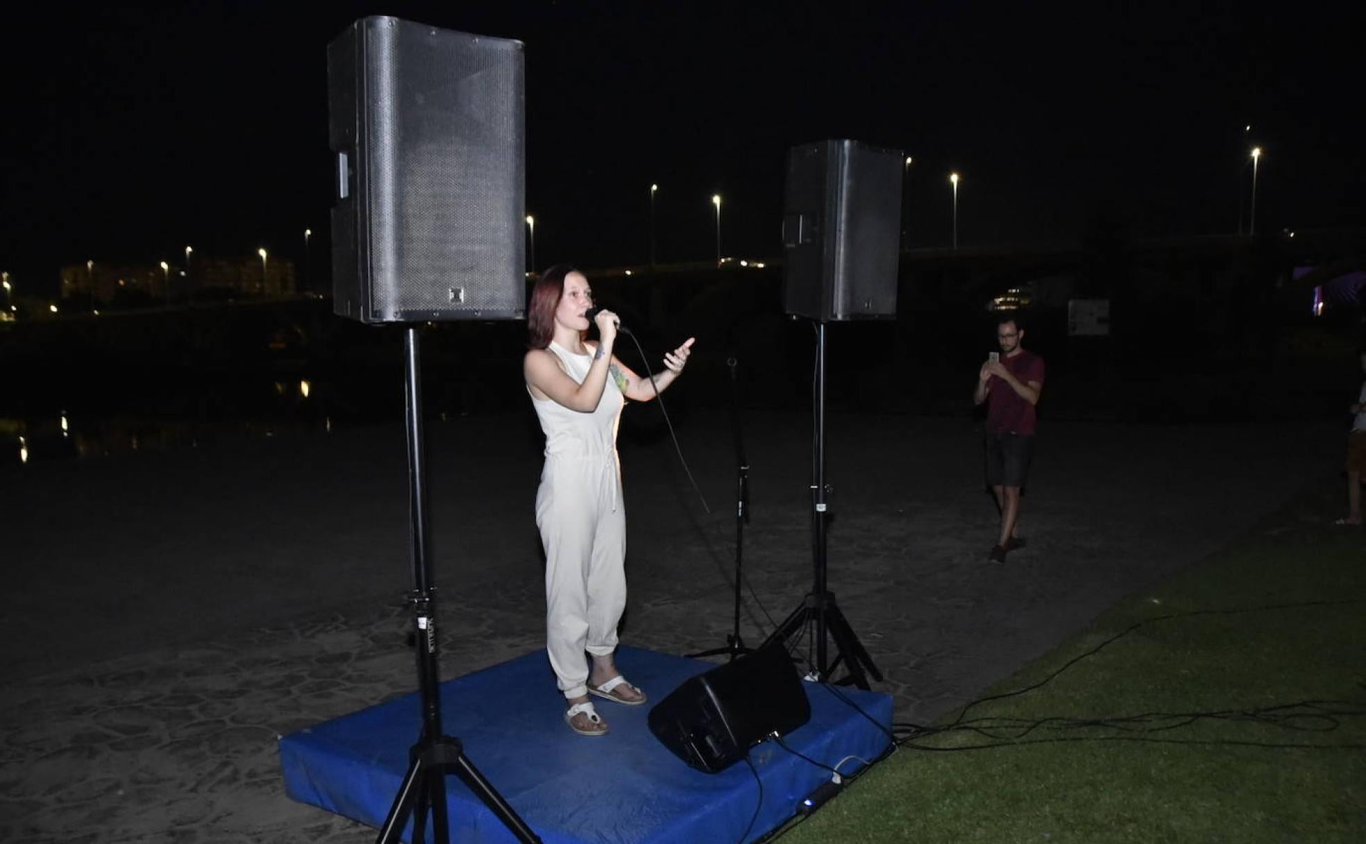 Concierto de Celia Bsoul anoche en el parque del río. 