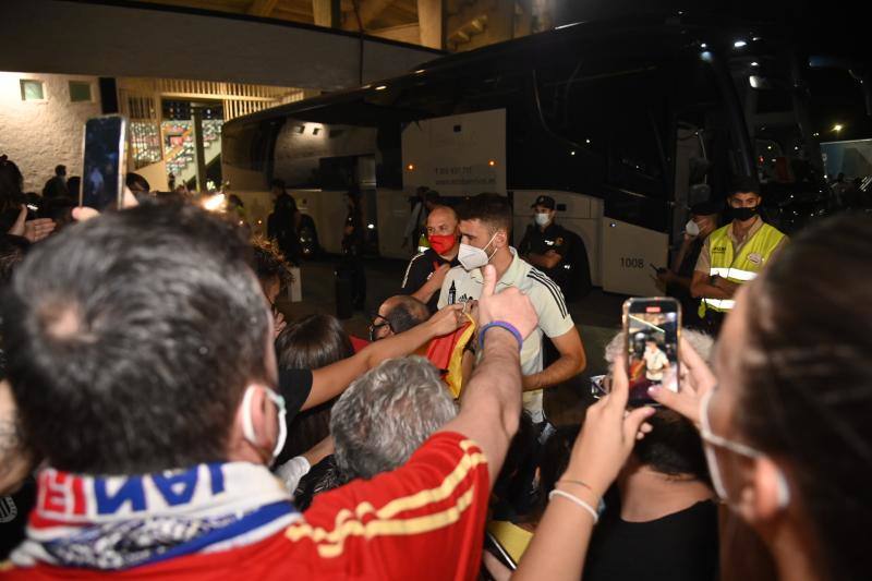 Fotos: La afición extremeña disfruta con la selección de Luis Enrique en el Nuevo Vivero