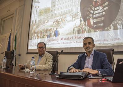 Imagen secundaria 1 - 1. Presentación de la gala solidaria flamenca. 2. Cecilio Venegas y Jacinto Marabel. 3. Magdalena Moriche y Cristina Herrera. 