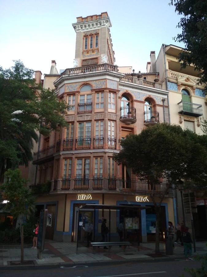 La casa del comerciante Tomás Pérez se hizo en 1927, así está ahora