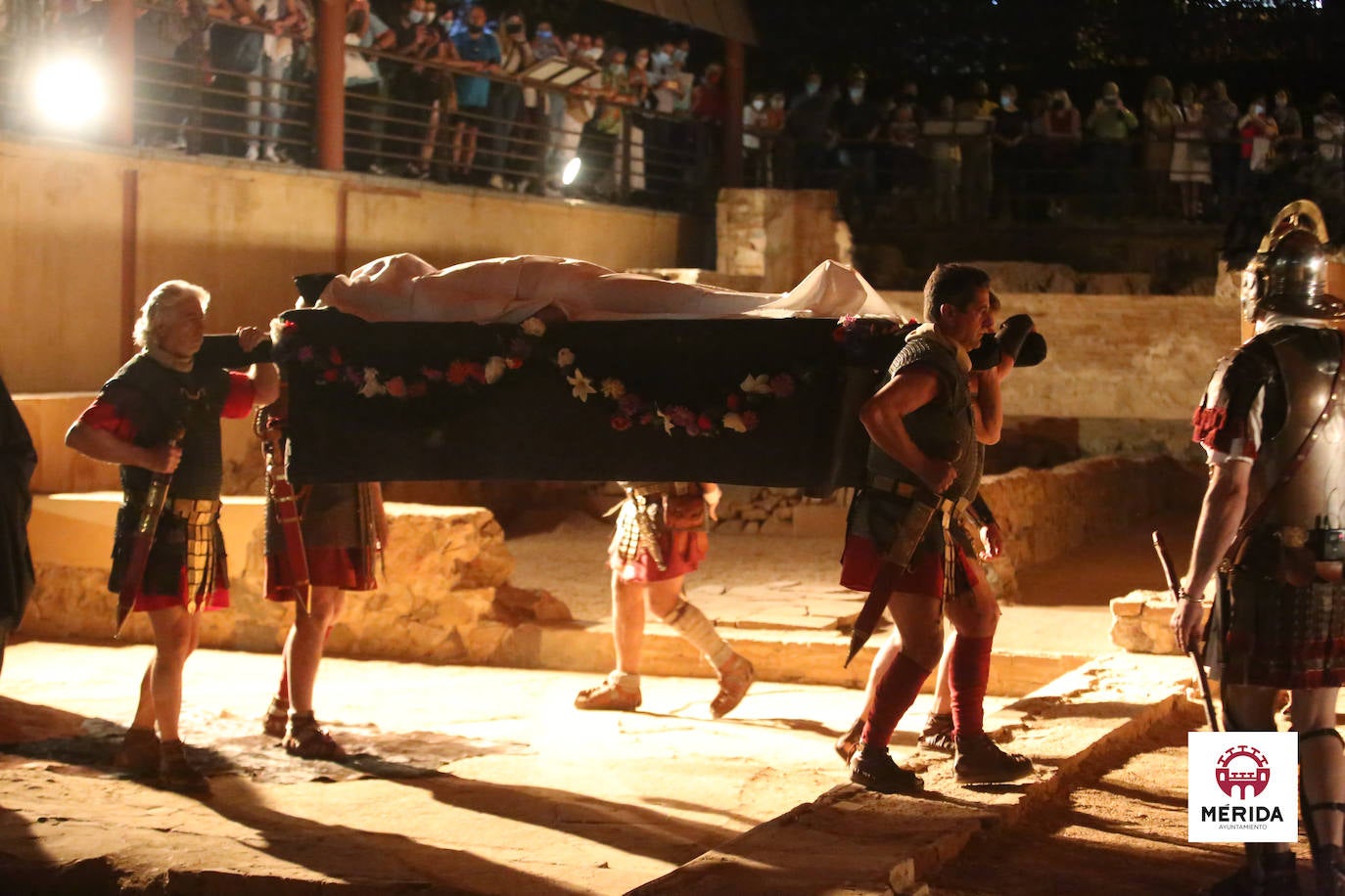 Fotos: El público responde al programa de Emerita Lvdica