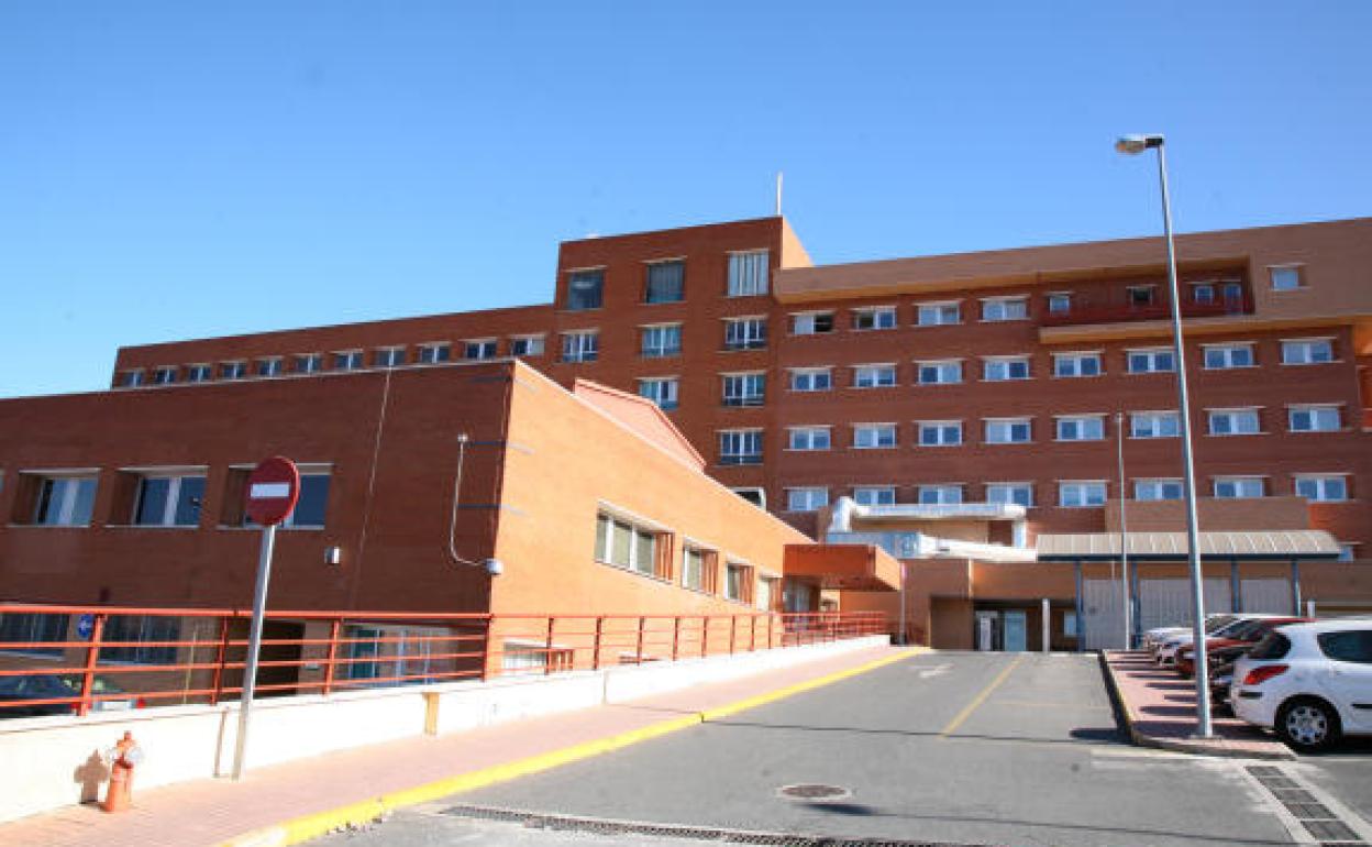 El recortador corneado en Moraleja sigue ingresado en el hospital de Coria