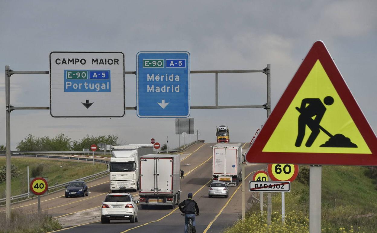 Vara pide al Gobierno un calendario inversiones en carreteras en 10 años