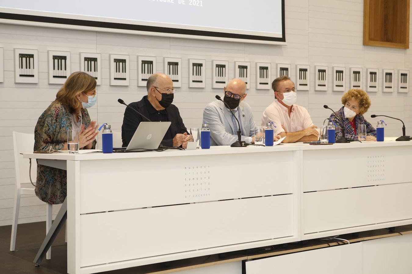 Curso de arte en el Helga de Alvear. 