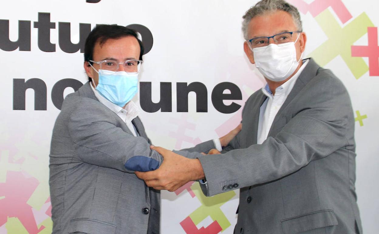 Los alcaldes de Villanueva de la Serena y Don Benito, Miguel Ángel Gallardo y José Luis Quintana.