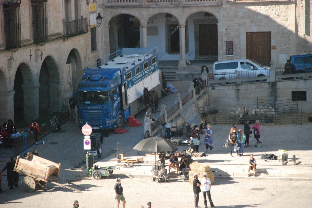 Fotos: &#039;La casa del dragón&#039; cierra la plaza Mayor de Trujillo