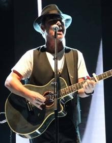 Imagen secundaria 2 - Heiser, el cartel de ciclo Flamenco en la Plaza Alta y José Mateus.