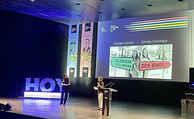 Imagen. El acto fue presentado por las corresponsales de HOY en Don Benito y Villanueva de la Serena, Estrella Domeque y Soledad Gómez.