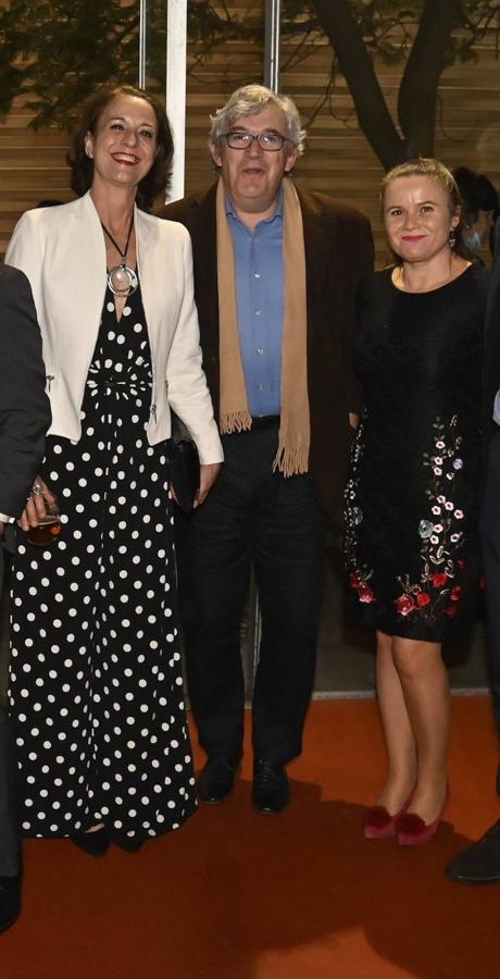 Amparo Parra, Martín Carrasco y Marisa García. 