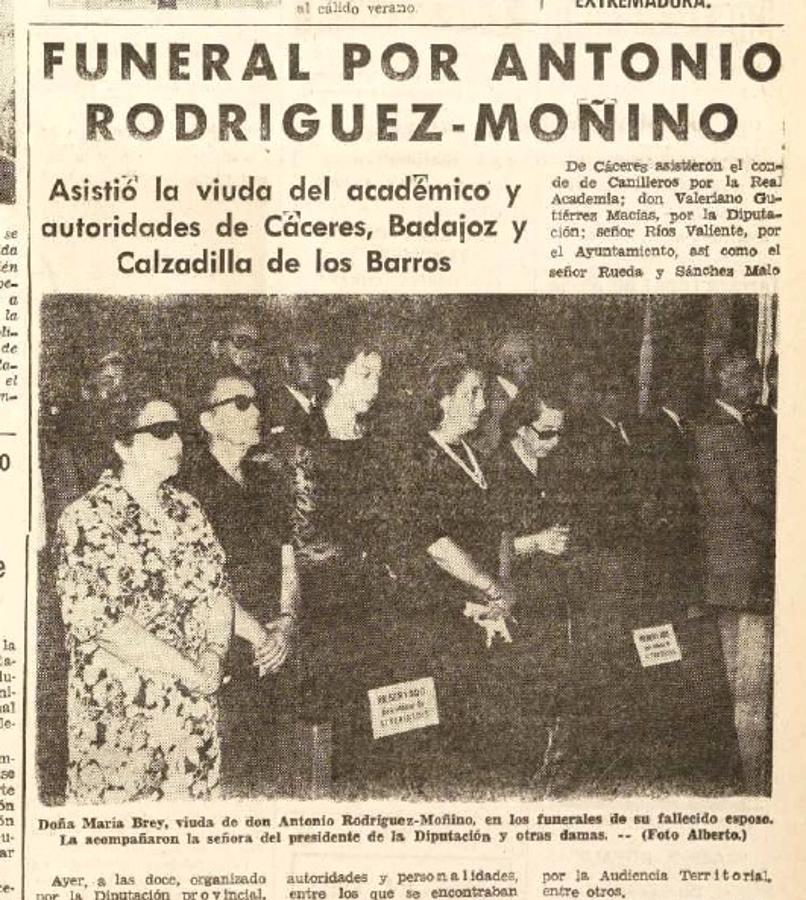 Noticia del Diario HOY del 7 de julio de 1970 con el funeral de Antonio Rodríguez-Moñino.