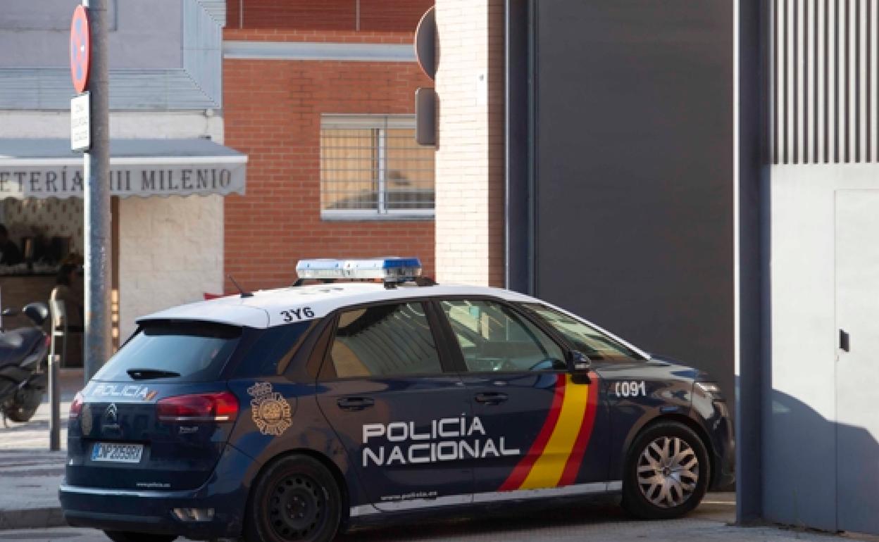 Sucesos de Extremadura: Los cuatro policías de la brigada antidroga de Mérida salen de la cárcel tras pagar sus fianzas