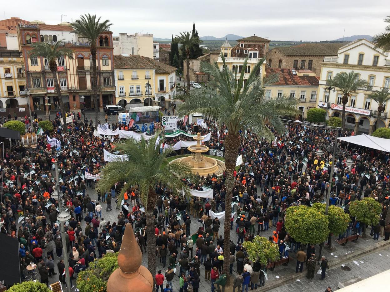 Imagen de la concentración de cazadores en Mérida en 2018. 