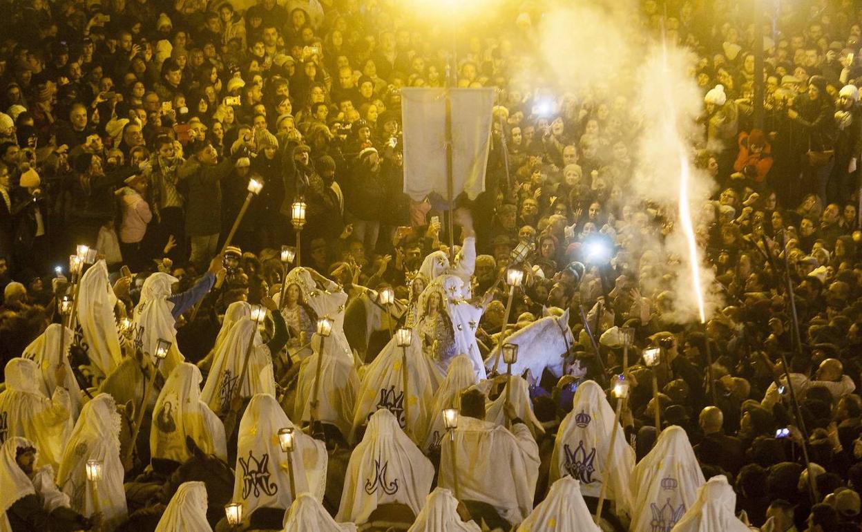 La Encamisá torrejoncillana vuelve con un centenar de escopeteros y recomendación de mascarilla FPP2