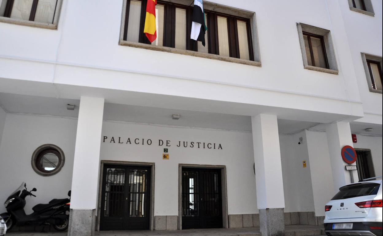 Condenados tres futbolistas, uno por abusar sexualmente de una mujer en Villanueva y dos por vejaciones