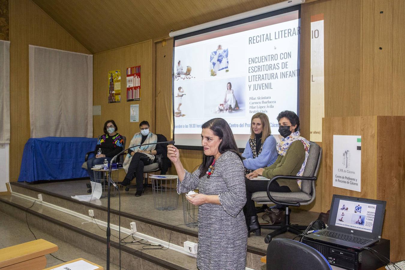 Recital literario en el Centro de Profesores.