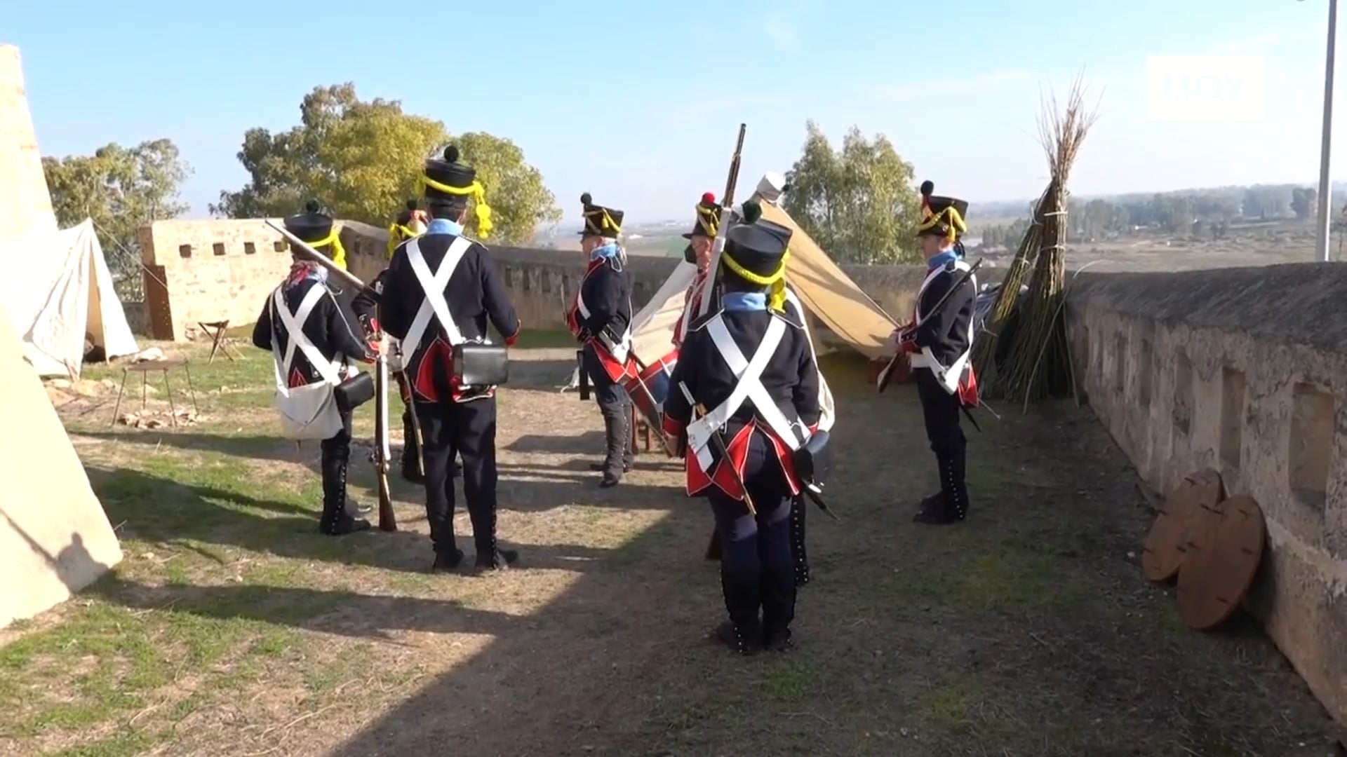 El fuerte de San Cristóbal revive como punto de defensa de Badajoz