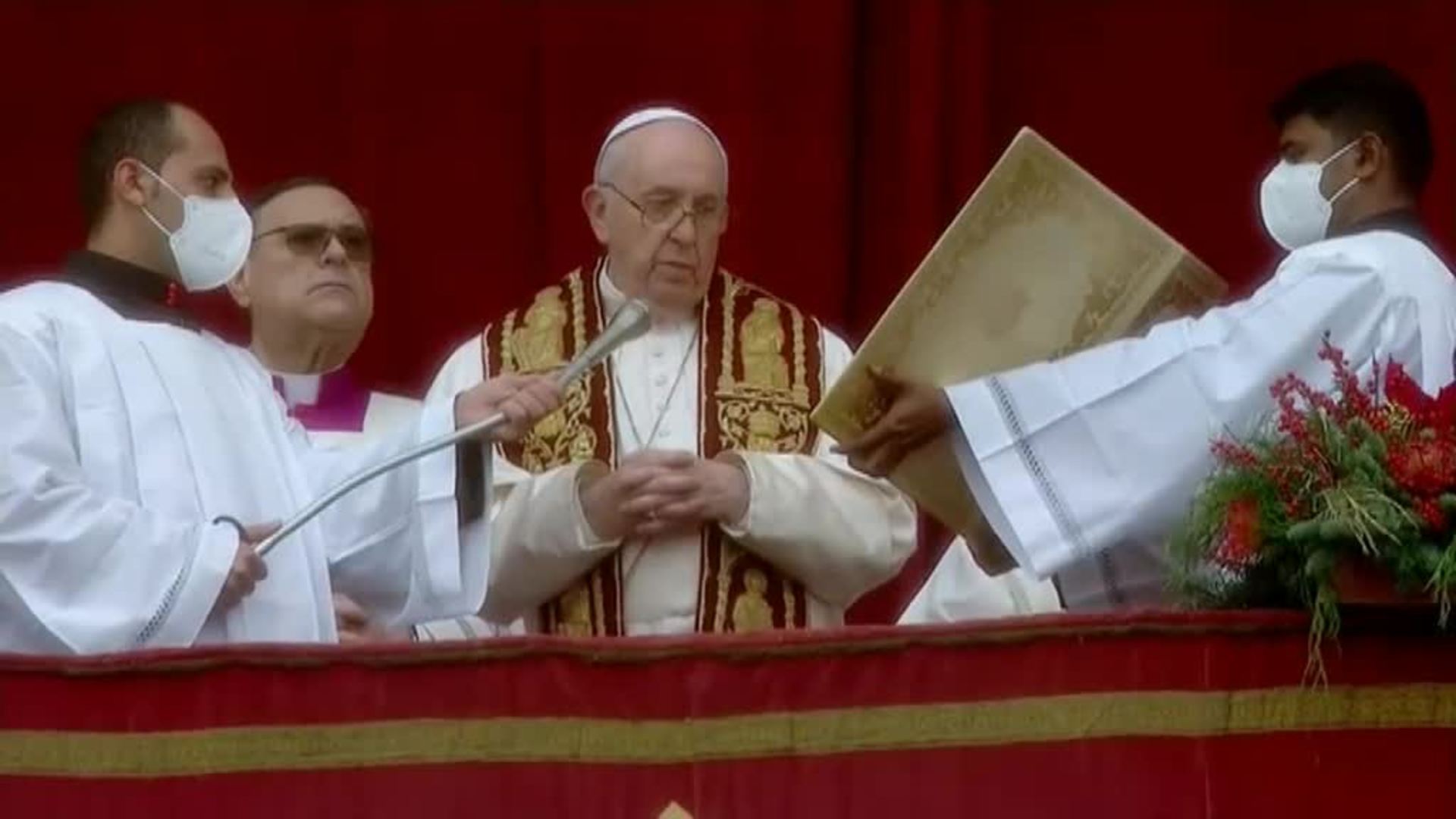 El Papa Francisco ofrece la tradicional bendición 'Urbi et Orbi'