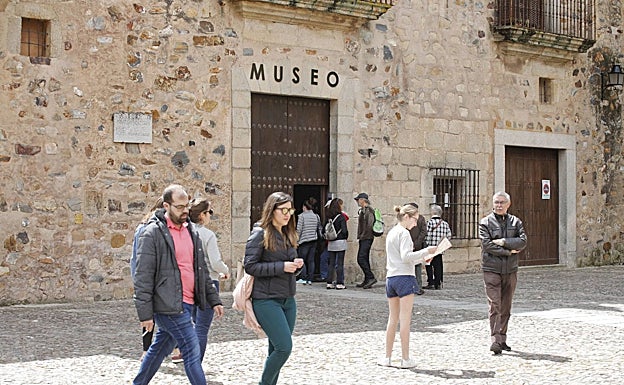 El Museo de Cáceres sigue siendo el recinto más visitado, aunque el Helga le sigue de cerca. 