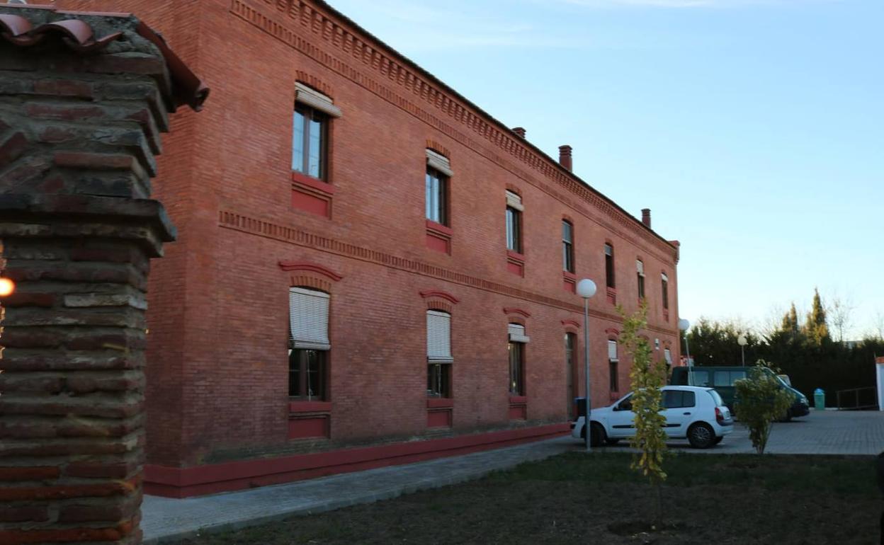 Sanidad cierra un centro de rehabilitación de toxicómanos en Llerena por una auditoría