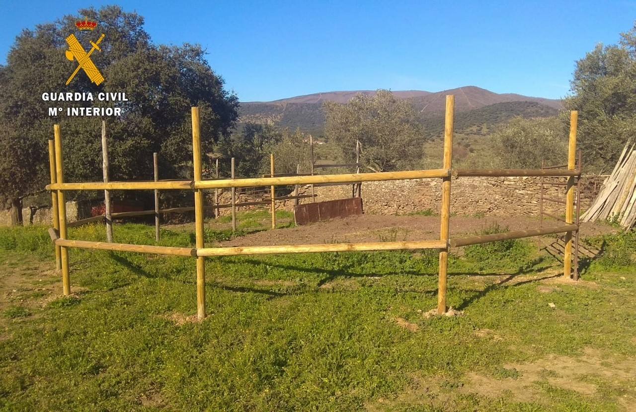 Construcción del investigado en su finca