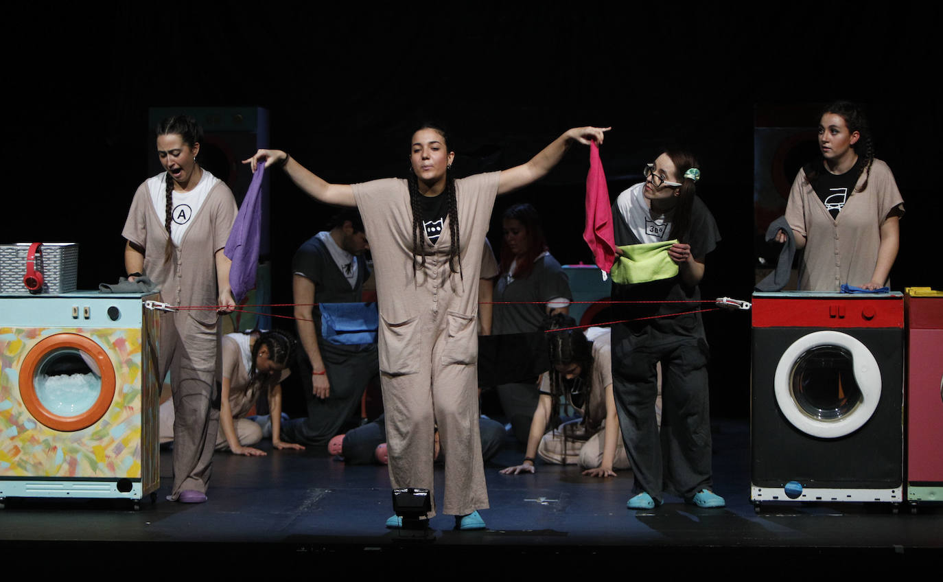 Representación de 'Clepsidra' en Capitol.