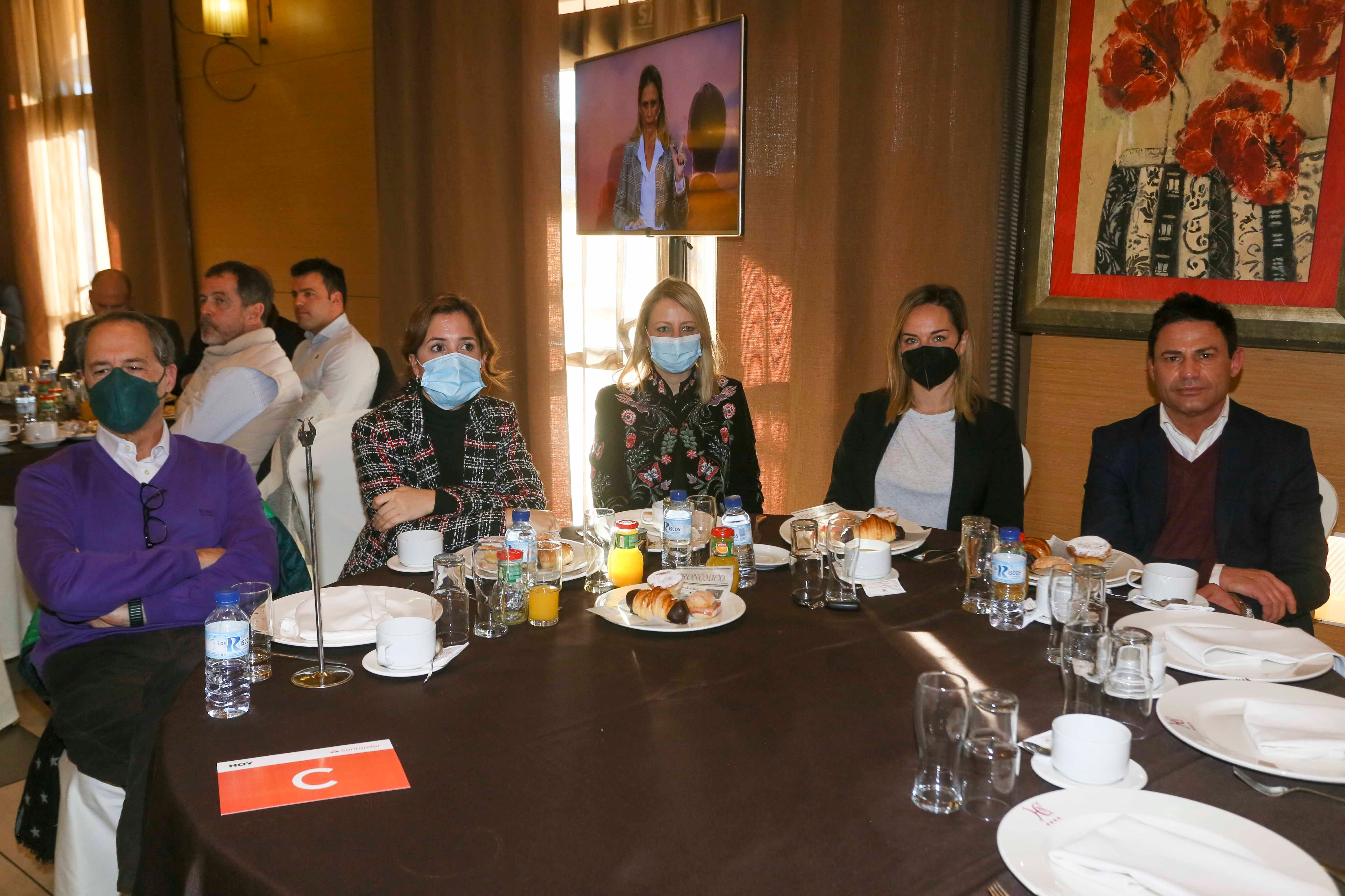 Antonio Chavero, María Lozano, Mónica Calurano, Ana Mansanet, Luis Solís.