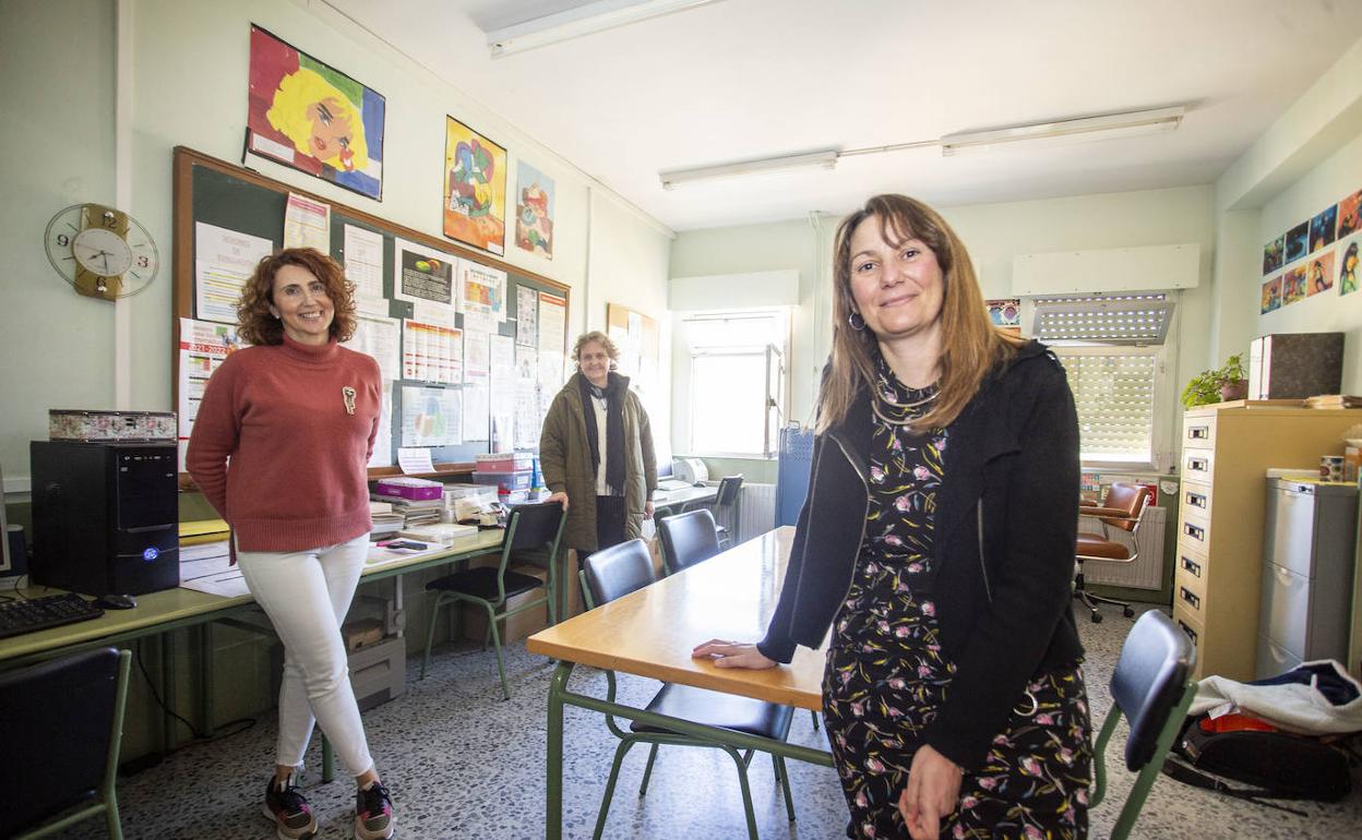 Docentes del IES Al-Qázeres, el centro de Secundaria que fue más demandado en Cáceres el año pasado.