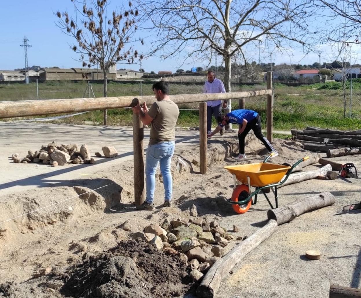 El club de petanca de Trujillo trabaja para las nuevas pistas de San Lázaro  