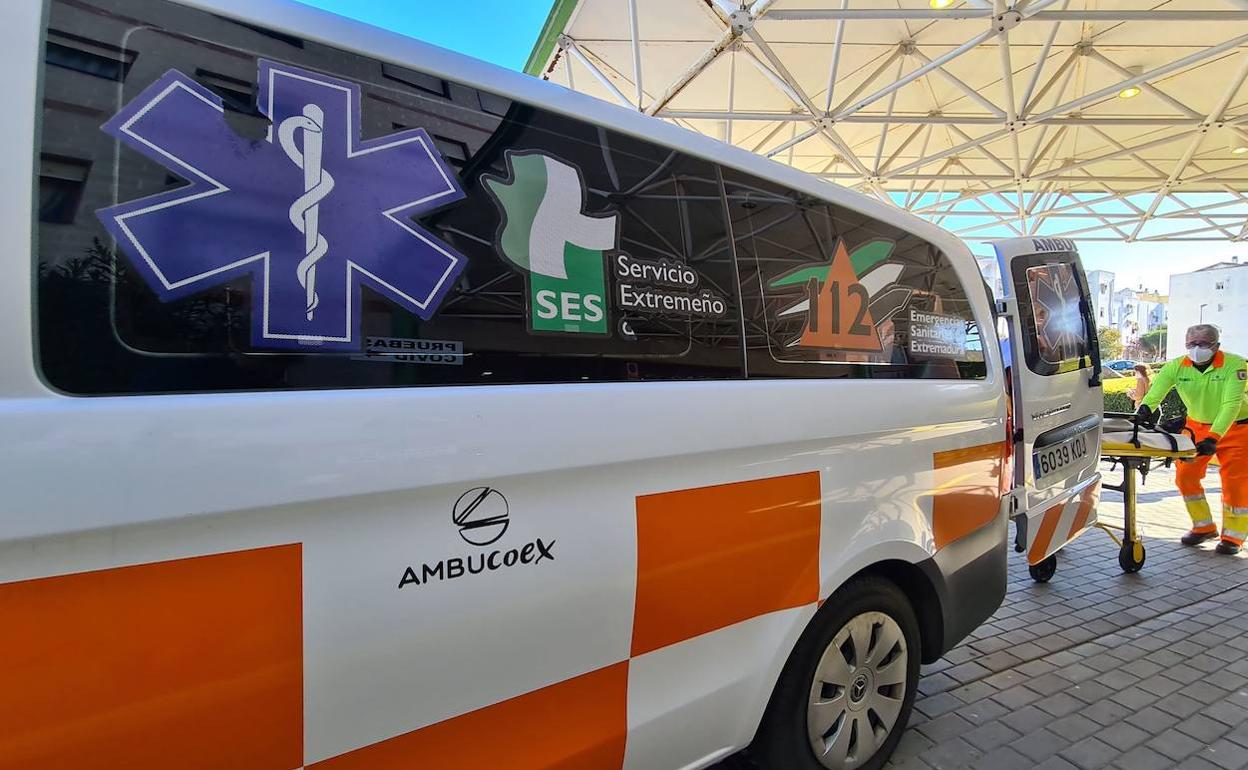 Ambulancia del servicio de transporte sanitario. 