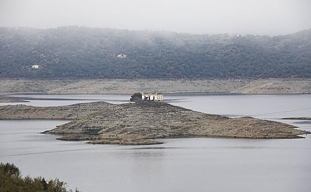 A la Casa de Don David se puede acceder a pie cuando baja el agua. 