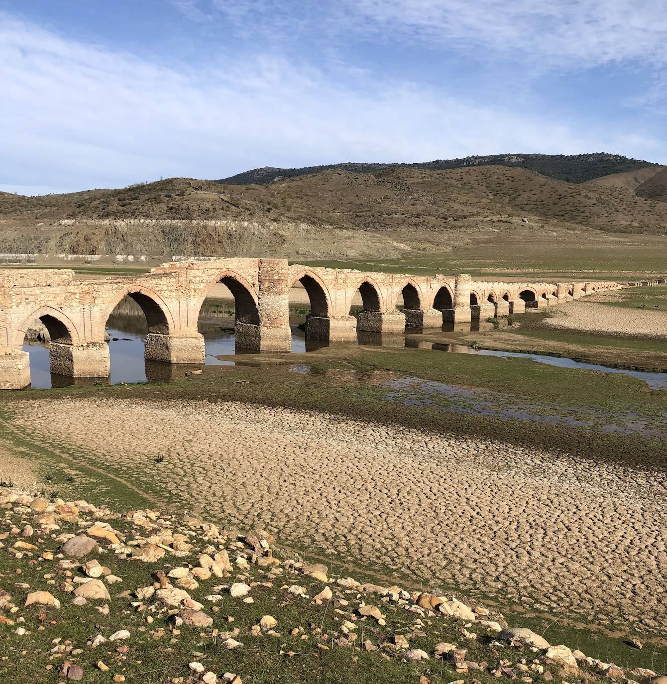 Puente de La Mesta, situado en Villarta de los Montes, en La Siberia. 